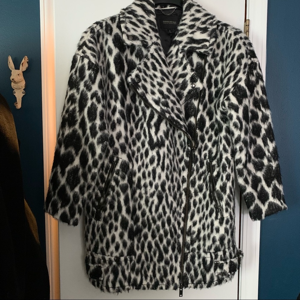 Banana Republic white leopard cocoon motorcycle coat